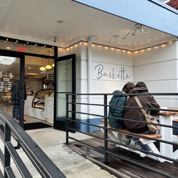 Baskette - exterior - Cafes Near Me - Seattle, Washington