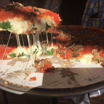 Giordano's - Chicago Deep Dish Pizza with chicken sausage - Pizza Near Me - Chicago, Illinois