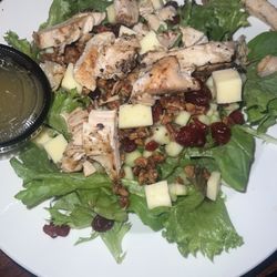 Trout Air Tavern - Tavern salad