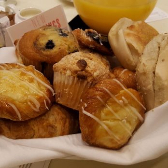 The Townsend Hotel - 2017-05-02. The Townsend Hotel, Birmingham, MI. Breakfast Pastries. - Hotels Near Me - Birmingham, Michigan The Townsend Hotel - 2017-05-02. The Townsend Hotel, Birmingham, MI. Breakfast Pastries. - Hotels Near Me - Birmingham, Michigan