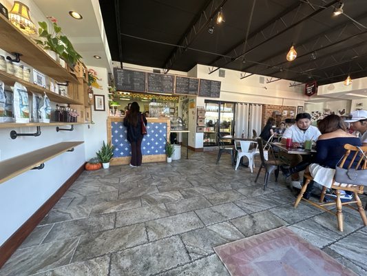 Five Mile Eatery by null