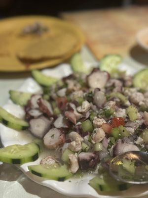 Mariscos Las Tres Islas by null
