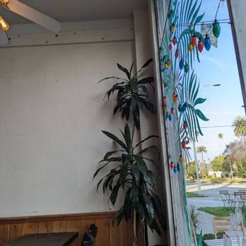 Lost Parrot Cafe - Breakfast & Brunch Near Me - South Pasadena, California Lost Parrot Cafe - Breakfast & Brunch Near Me - South Pasadena, California