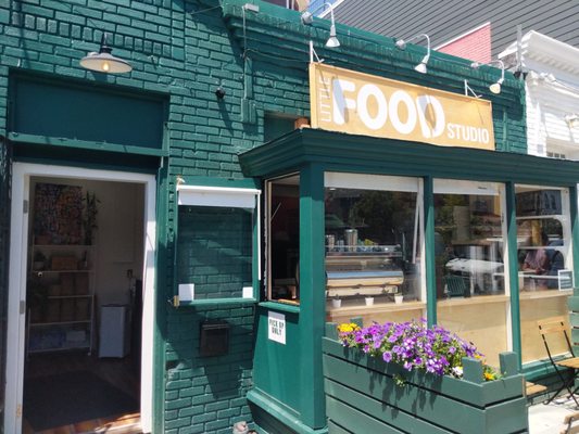 Little Food Studio by null