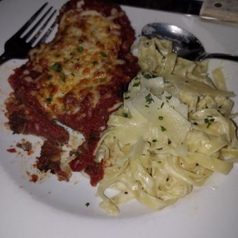 Vito’s Trattorita - Chicken Parmesan - Italian Near Me - Albany, Oregon Vito’s Trattorita - Chicken Parmesan - Italian Near Me - Albany, Oregon