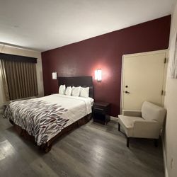 Red Roof Inn Tupelo