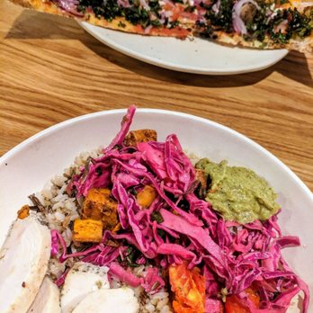 Modern Market Eatery - Smoky chicken bowl - Salad Near Me - Austin, Texas