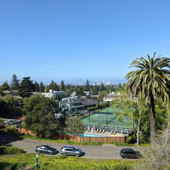 Limewood Bar & Restaurant - View of the City from the bay window. - New American Near Me - Berkeley, California