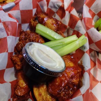 P.J. Whelihan's Pub + Restaurant - Haddon Township - These jawns was bangin Honey Bbq wings - Sports Bars Near Me - Haddonfield, New Jersey P.J. Whelihan's Pub + Restaurant - Haddon Township - These jawns was bangin Honey Bbq wings - Sports Bars Near Me - Haddonfield, New Jersey