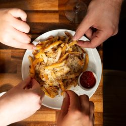 Tootles & French - Truffle Fries