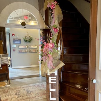 Bistro 562 & Coffee House - Coffee & Tea Near Me - Gallatin, Tennessee