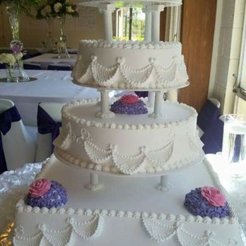 El Pancito - a wedding cake on a table - Bakeries Near Me - Henderson, North Carolina El Pancito - a wedding cake on a table - Bakeries Near Me - Henderson, North Carolina