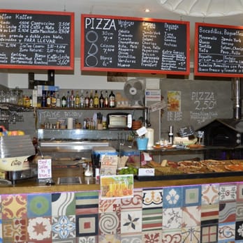 Crustys - Pizza Near Me - Palma de Mallorca, PM