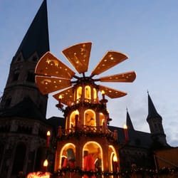 Weihnachtsmarkt Bonn - Weihnachtsmarkt vor dem Bonner Münster