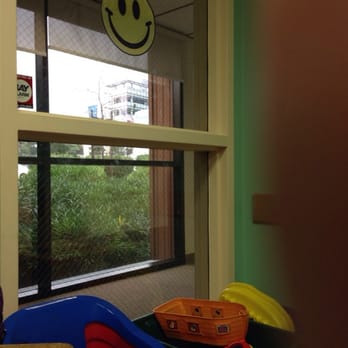 Eric D Wells, MD - Smily face in the window - Pediatricians Near Me - Castro Valley, California Eric D Wells, MD - Smily face in the window - Pediatricians Near Me - Castro Valley, California