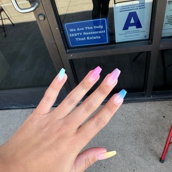 Swan's Nail Spa - Nail Salons Near Me - Menifee, California