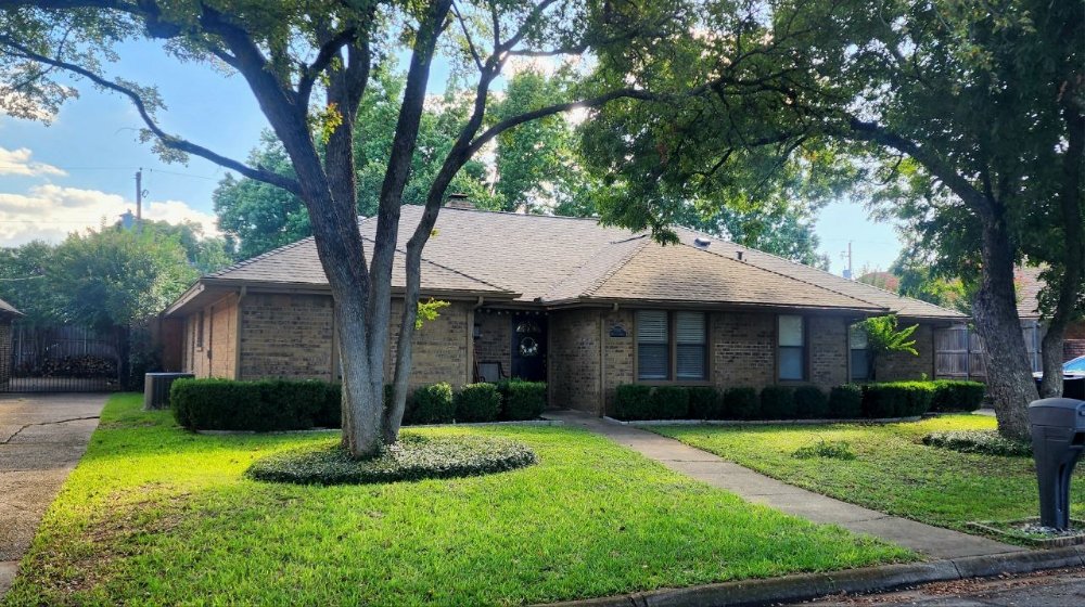 Slide of DCM Contractors & Roofing