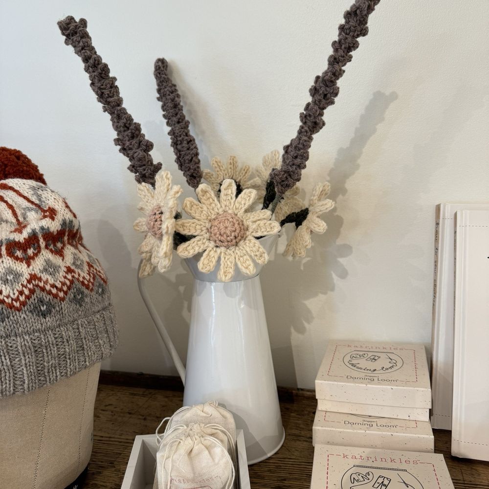 La Mercerie - Knitting Supplies Near Me - Bainbridge Island, Washington