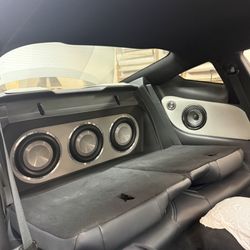 AMS Mobile Electronics & Home Theater - Mustang Focal Utopia build