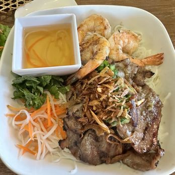 Pho Ao Sen - 35. Charbroiled Pork & Shrimps Vermicelli - Bun Thit Nuong, Tom - Vietnamese Near Me - Livermore, California Pho Ao Sen - 35. Charbroiled Pork & Shrimps Vermicelli - Bun Thit Nuong, Tom - Vietnamese Near Me - Livermore, California