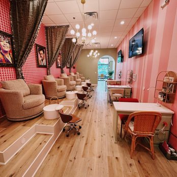 Mod & Polish - Hair Salons Near Me - Oxford, Mississippi Mod & Polish - Hair Salons Near Me - Oxford, Mississippi