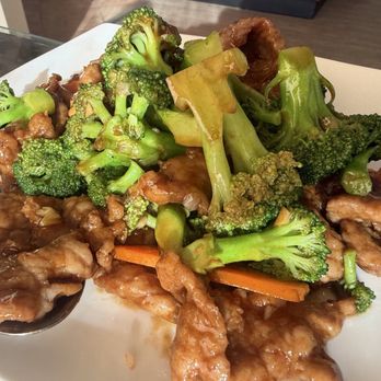 Best Taste Chinese Restaurant - Tender broccoli and delicious slices of beef - Chinese Near Me - Campbell, California Best Taste Chinese Restaurant - Tender broccoli and delicious slices of beef - Chinese Near Me - Campbell, California