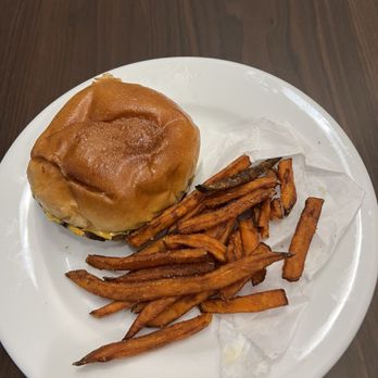 Brown Bag Burger - Sweet potato fries - Burgers Near Me - Flagstaff, Arizona Brown Bag Burger - Sweet potato fries - Burgers Near Me - Flagstaff, Arizona