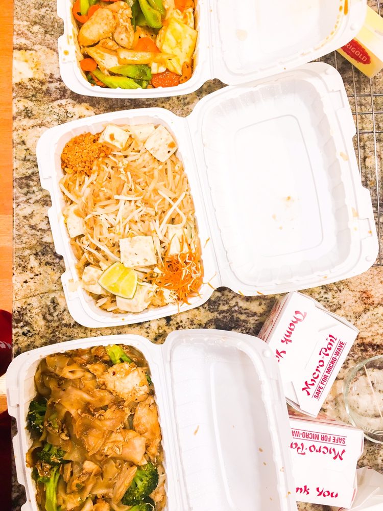 Noodle Boat Thai Cuisine