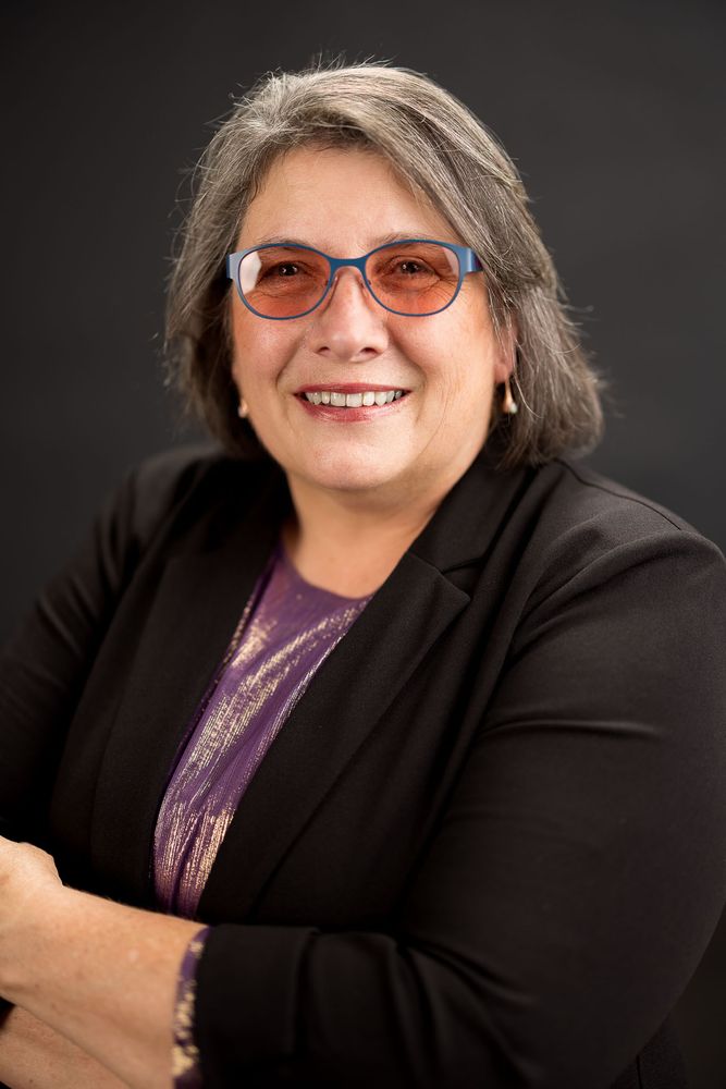 LYNDELL COPELAND THOMAS REAL ESTATE GROUP Updated April 2024 206