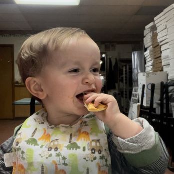 Hollywood Pizza - Baby eating pizza - Pizza Near Me - Mount Carmel, Pennsylvania Hollywood Pizza - Baby eating pizza - Pizza Near Me - Mount Carmel, Pennsylvania