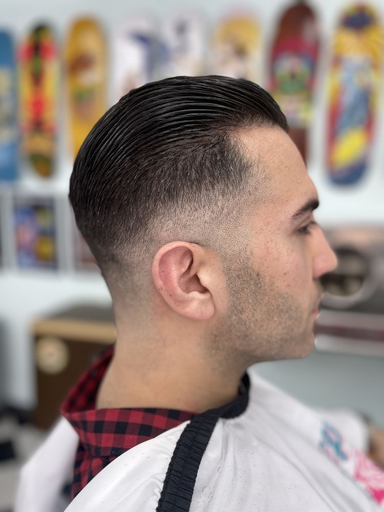 THE STEPPING RAZOR NEW BEDFORD Updated October 2024 Request an