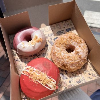 The Salty Donut - Vegan Coconut & Ube, Caf Con Leche, Cherry Blossom Cheesecake - Coffee & Tea Near Me - Washington, DC, District of Columbia The Salty Donut - Vegan Coconut & Ube, Caf Con Leche, Cherry Blossom Cheesecake - Coffee & Tea Near Me - Washington, DC, District of Columbia