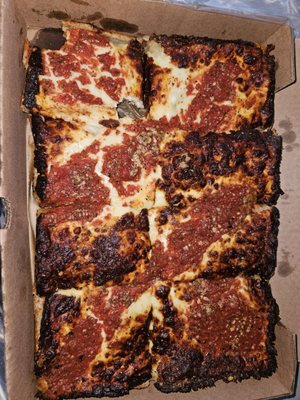 UNO Pizzeria & Grill by null