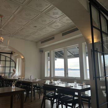 Como - Italian Near Me - Kirkland, Washington