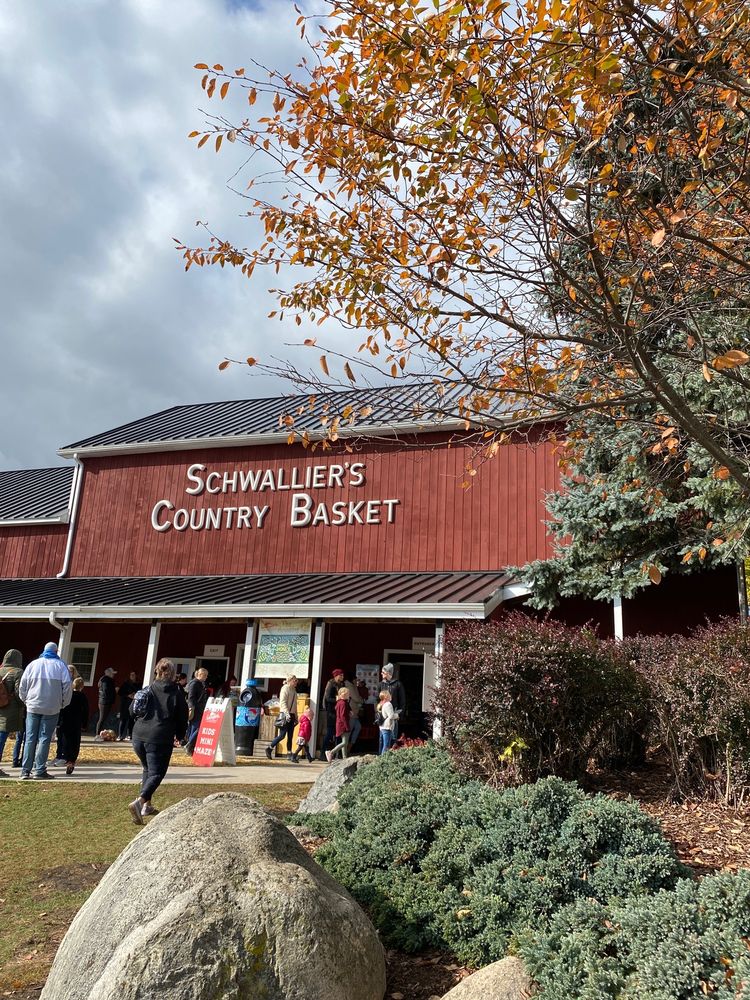 SCHWALLIER’S COUNTRY BASKET Updated September 2024 46 Photos & 25 Reviews 1185 9 Mile N W