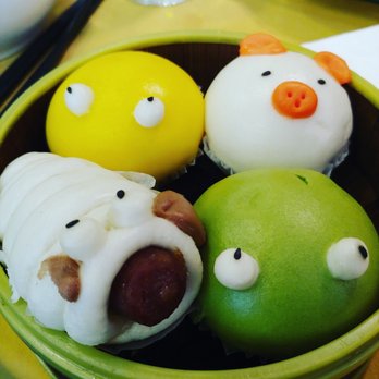 LN1380 - Kawaii Buns staring contest! - Seafood Near Me - Little Neck, New York