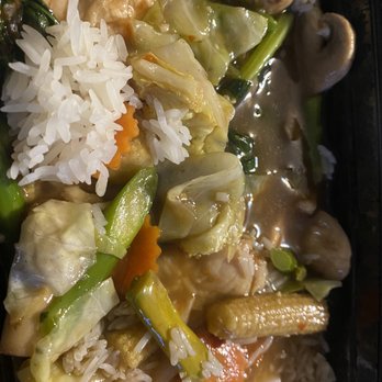Cafe Khao Neow Sticky Rice - Stir fry veggies with chicken - Laotian Near Me - Wasilla, Alaska Cafe Khao Neow Sticky Rice - Stir fry veggies with chicken - Laotian Near Me - Wasilla, Alaska