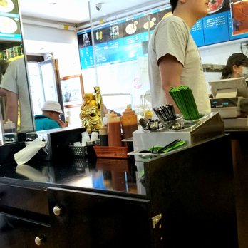 Ginger - Condiments, cutlery and napkins - Vietnamese Near Me - Toronto, Ontario Ginger - Condiments, cutlery and napkins - Vietnamese Near Me - Toronto, Ontario