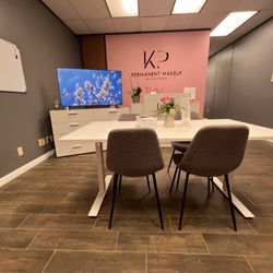 Permanent Makeup by Kim - Waiting Area