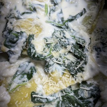 Riedy's Pizza - Ricotta, Motz and Spinach Ravioli - Pizza Near Me - Charlotte, Michigan Riedy's Pizza - Ricotta, Motz and Spinach Ravioli - Pizza Near Me - Charlotte, Michigan