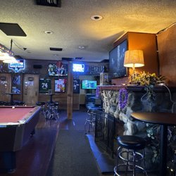 Barnacles Sports Bar - Inside