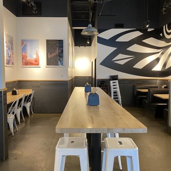 Aloha Poke - Seating - Hawaiian Near Me - Woodbury, Minnesota Aloha Poke - Seating - Hawaiian Near Me - Woodbury, Minnesota