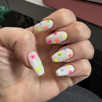 Sittin' Pretty - Nails by Kimmee - Nail Salons Near Me - Havertown, Pennsylvania Sittin' Pretty - Nails by Kimmee - Nail Salons Near Me - Havertown, Pennsylvania