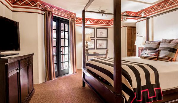 Inn and Spa at Loretto by null