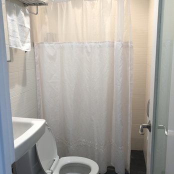 Casa Loma Hotel - Private bathroom - Hotels Near Me - San Francisco, California