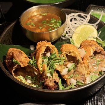Roka Hula - BIRRIA EGG ROLLS - Slow Roasted Beef, Guate Censoreme, Oaxaca Cheese, Onion, Cilentro, Lime (FAVORITE) - Beer, Wine & Spirits Near Me - Orlando, Florida