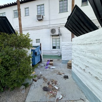 Casa Palmera - Walkway between parking lot and upstairs units - Apartments Near Me - Palm Springs, California