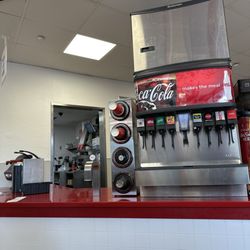 Steak ’n Shake - Fountain soda machine not in service.