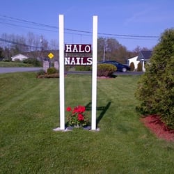 Halo Nails