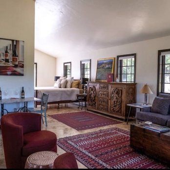 Gracianna Winery - The Studio Loft. - Wine Tasting Room Near Me - Healdsburg, California